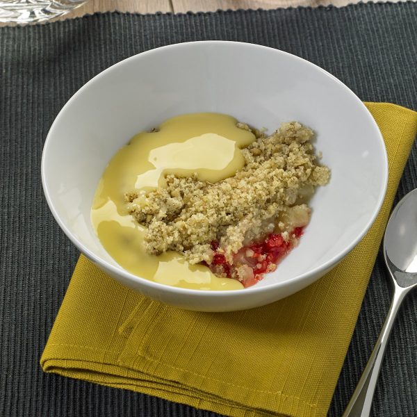 Apple and Strawberry Crumble